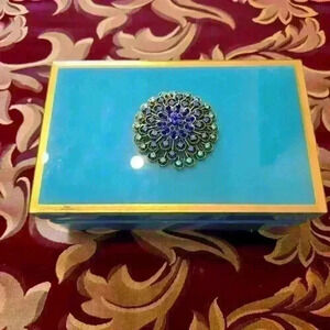 Beautiful Cole Teal Glass Jewelry Box w/ Natural Quartz Geode Crystal On Top Lid